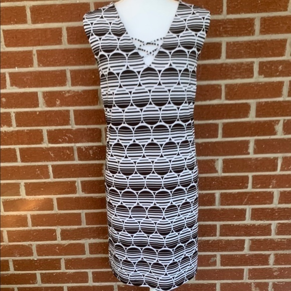 Kaari Blue geometric pattered dress